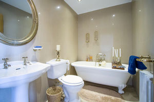 Photo 21- click for photo gallery